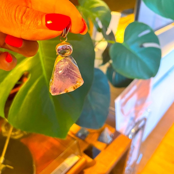 LOT of Semi Precious Stone Jewelry - Picture 9 of 10